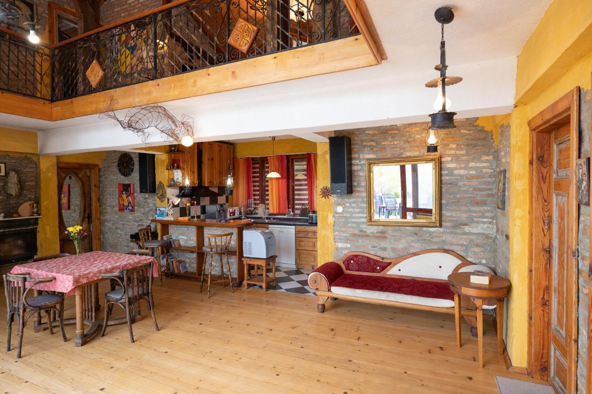 Casa De Artes Guest House Balchik Exterior photo